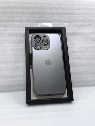 Capa iPhone 14 Pro Bansk Nanoglass 2 Prata Prata Liso Padrão Original - 2